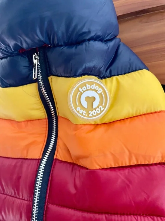 NWOT Fab Dog Colorblock Puffer Vest - Picture 2 of 6
